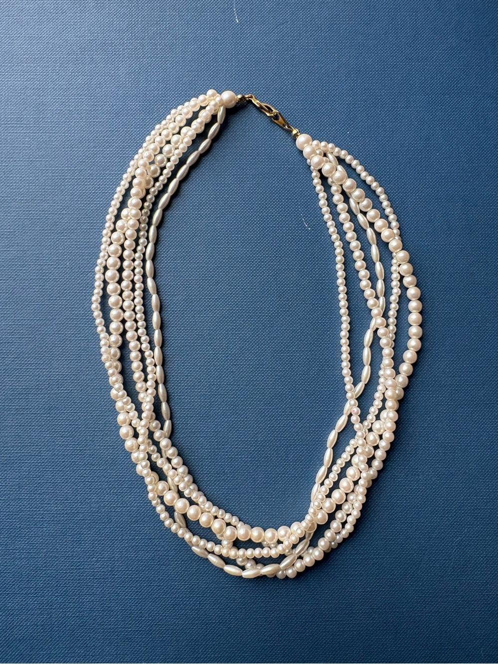 Vintage Multi-Strand Pearl Necklace in Ivory and Gold